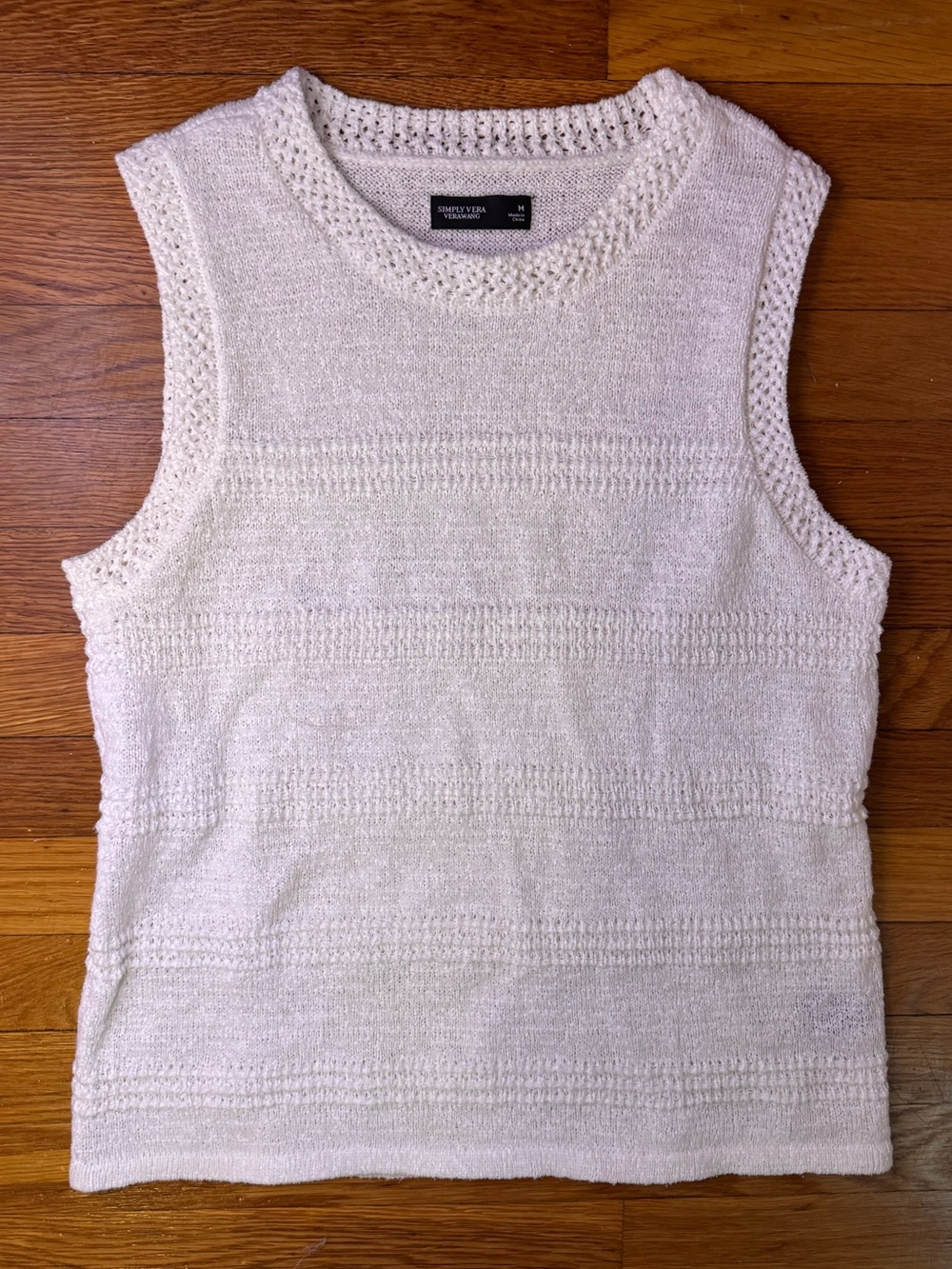 Simply Vera Wang Knit Sweater Tank Top Classic Crew Neck